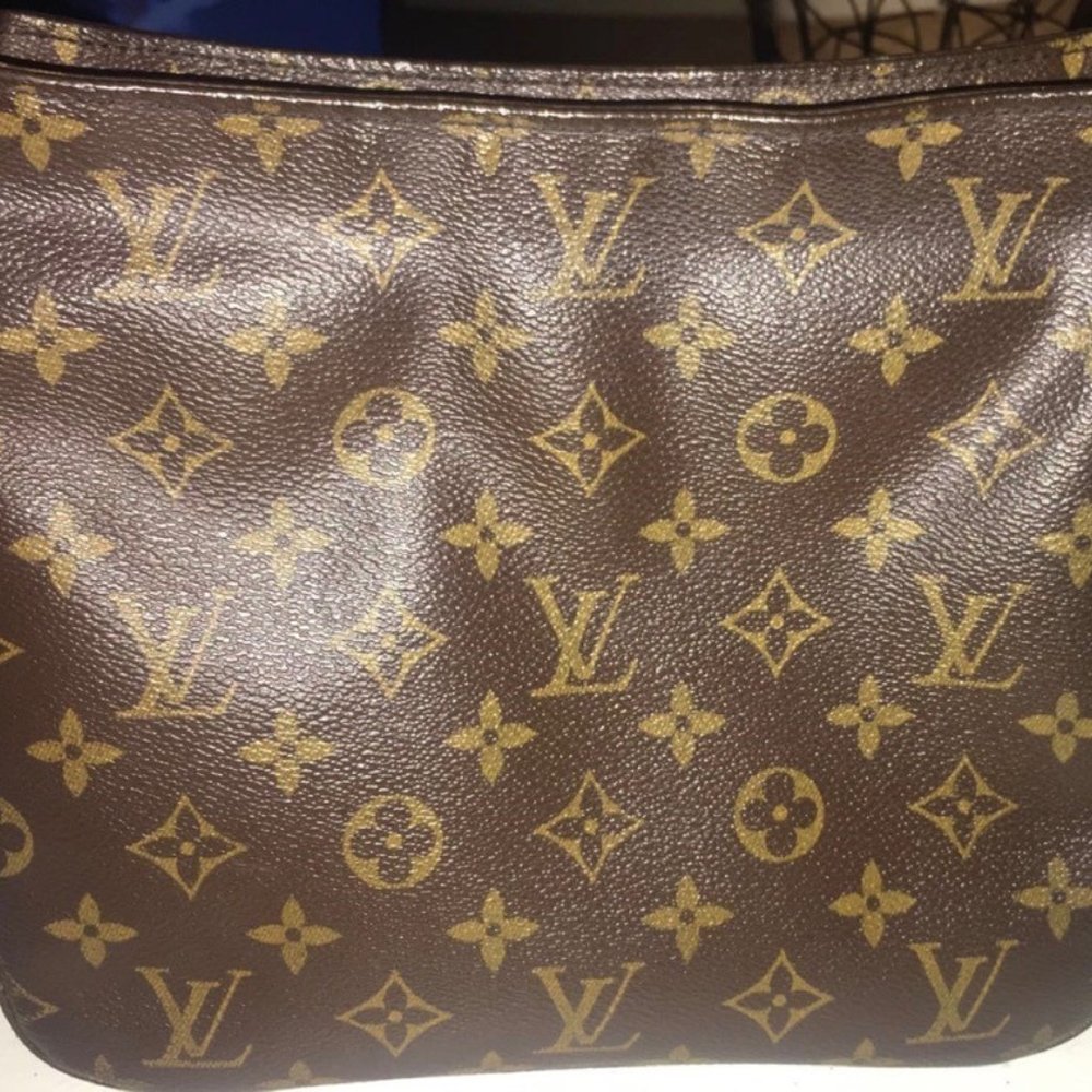 Louis Vuitton Looping MM